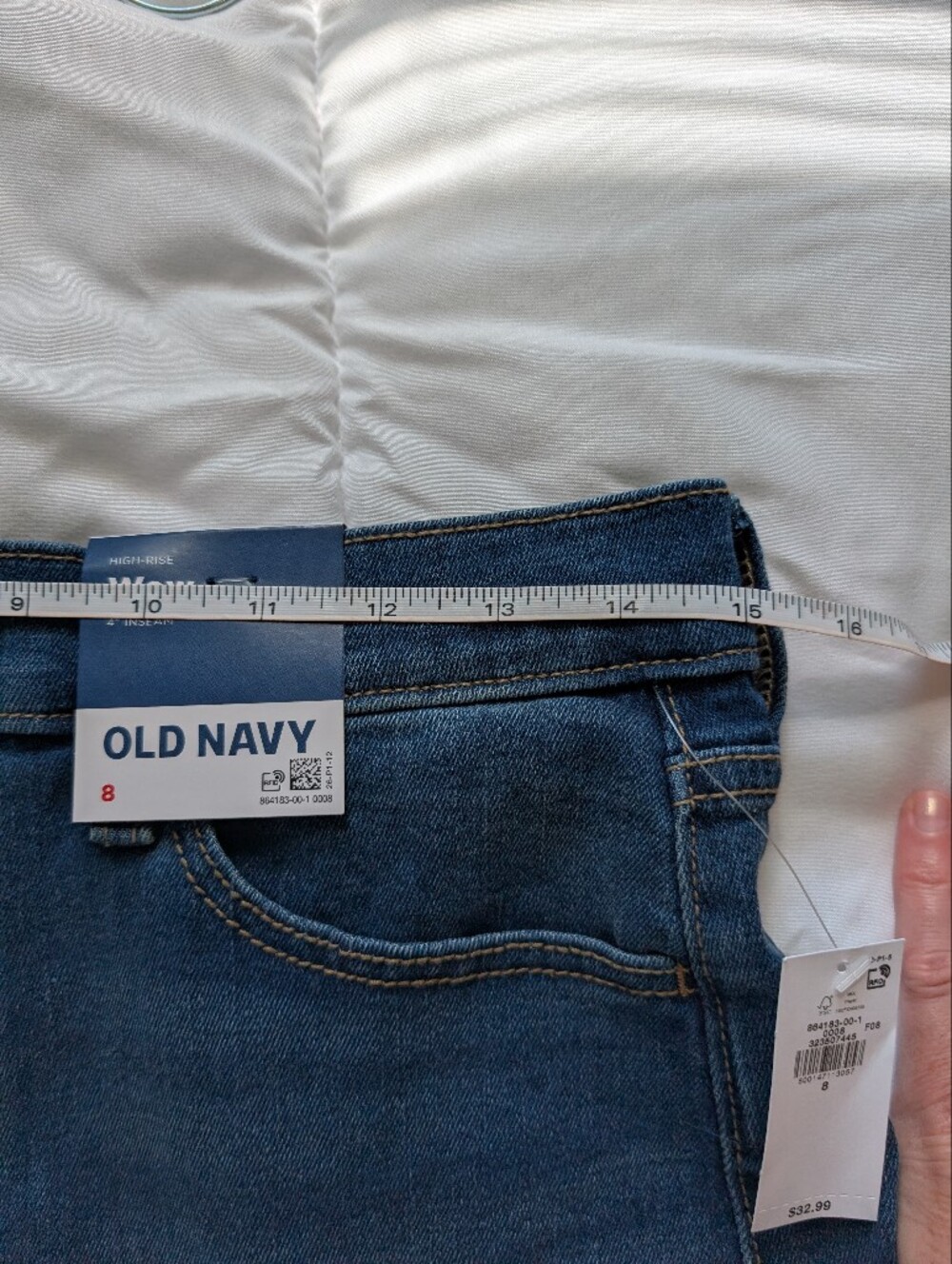 Old Navy Size 8 Wow High Rise Shorts 4 Inch Inseam NWT Denim Shorts Stretch - Picture 3 of 10